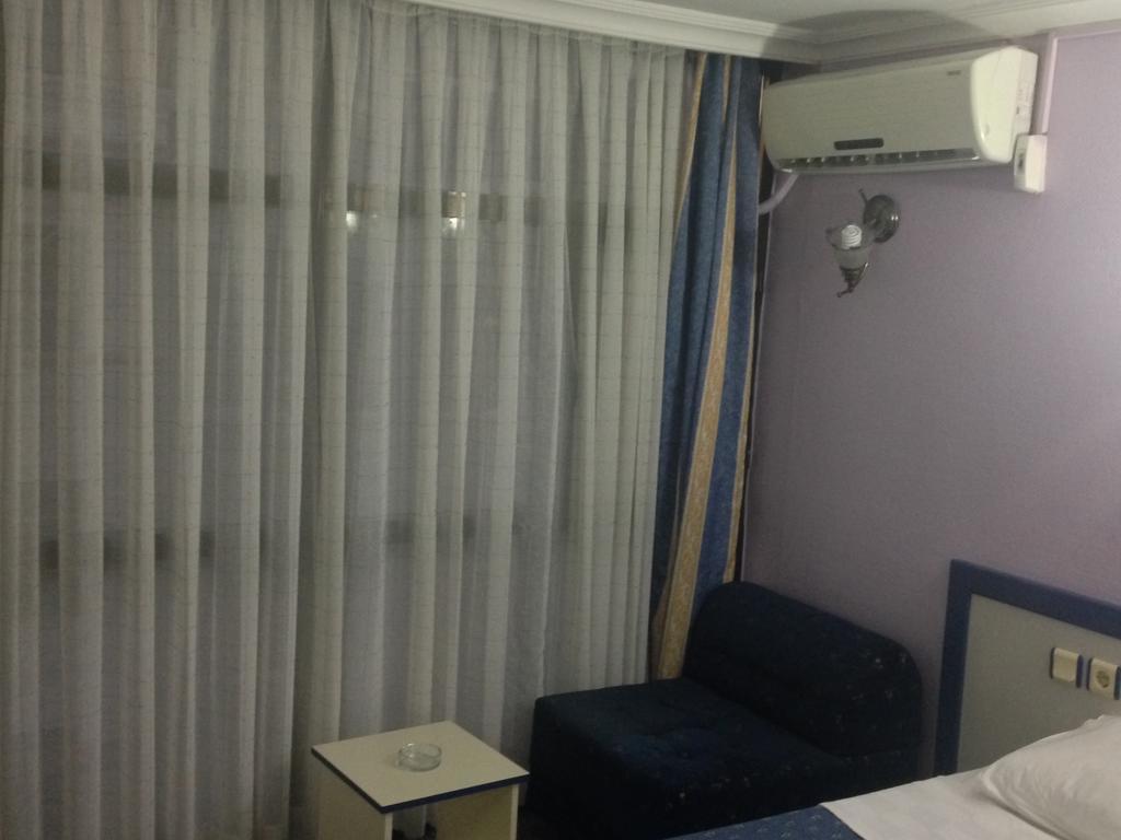 Hotel Akkus Стамбул Экстерьер фото